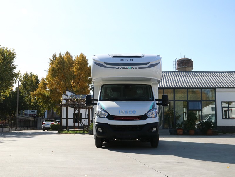 更舒適的房車生活，還是選這款房車
